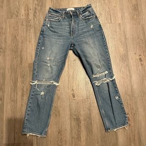 Abercrombie & Fitch Medium Wash Ripped Mom Jeans - Size 27 Curve Love